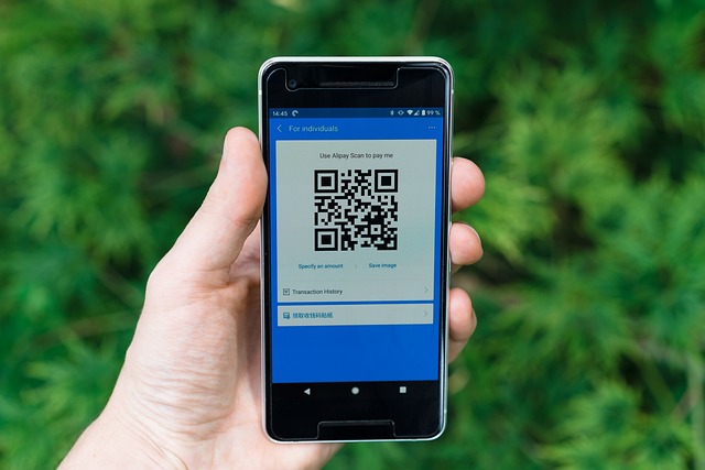 店舗経営者必見!おススメのスマートフォン「QRコード決済」サービスと導入メリットについて解説