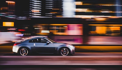 法人名義で車を購入する際の注意点について解説